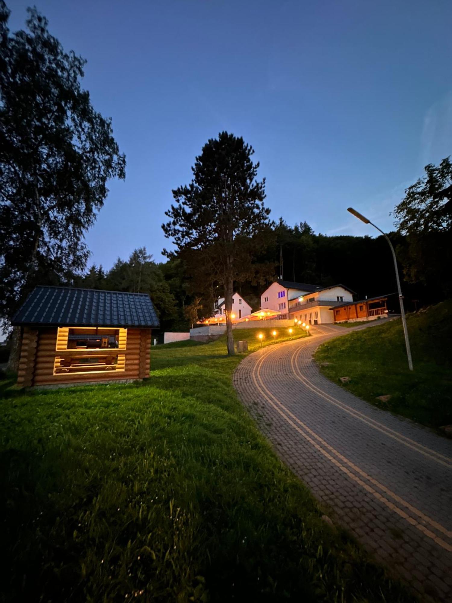 Main Spessart Terrasse Hotel & Restaurant Gemunden am Main Exterior photo